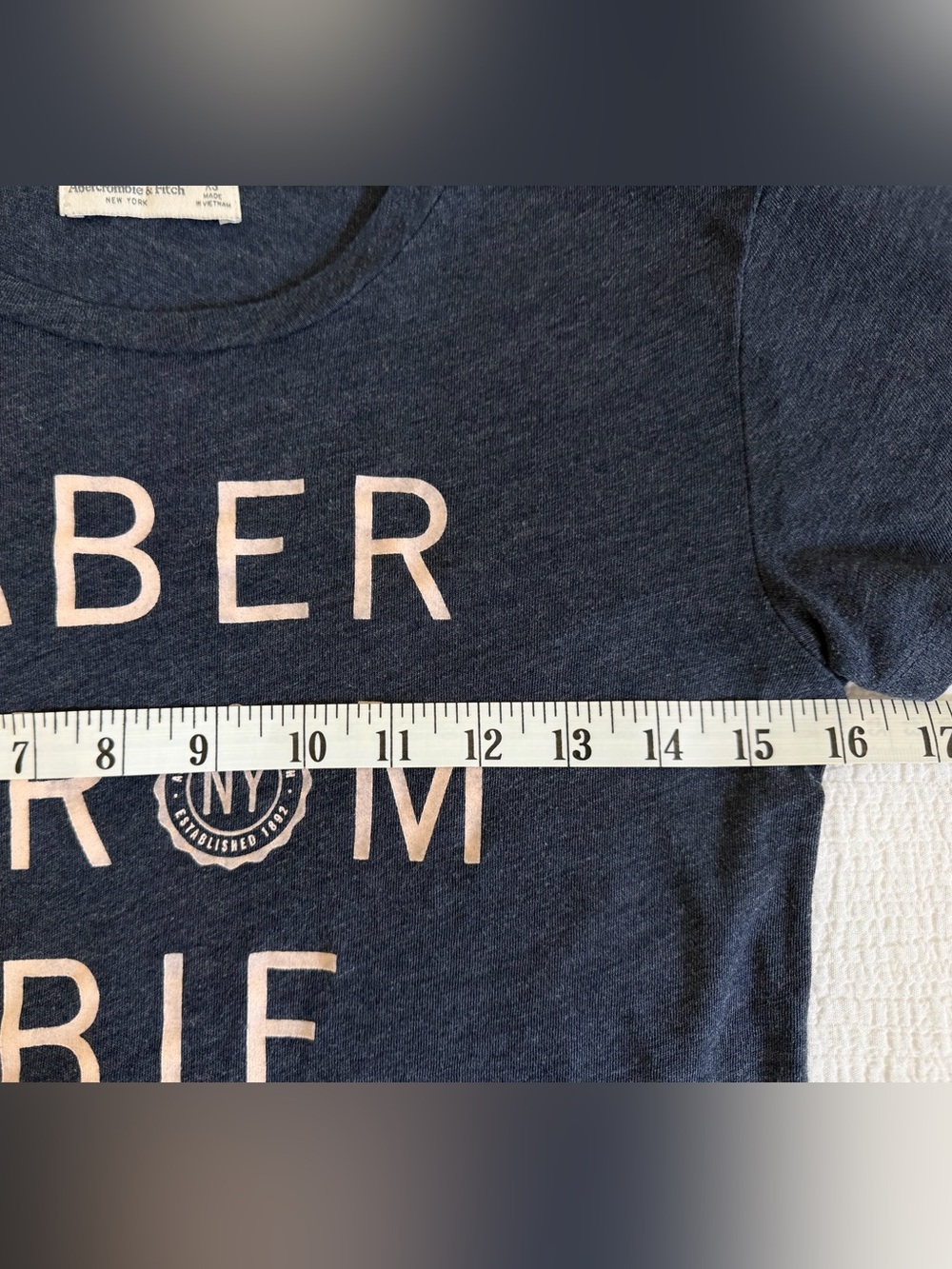 ABERCROMBIE & FITCH Vintage Navy Tee with Logo Size XS - Picture 4 of 5